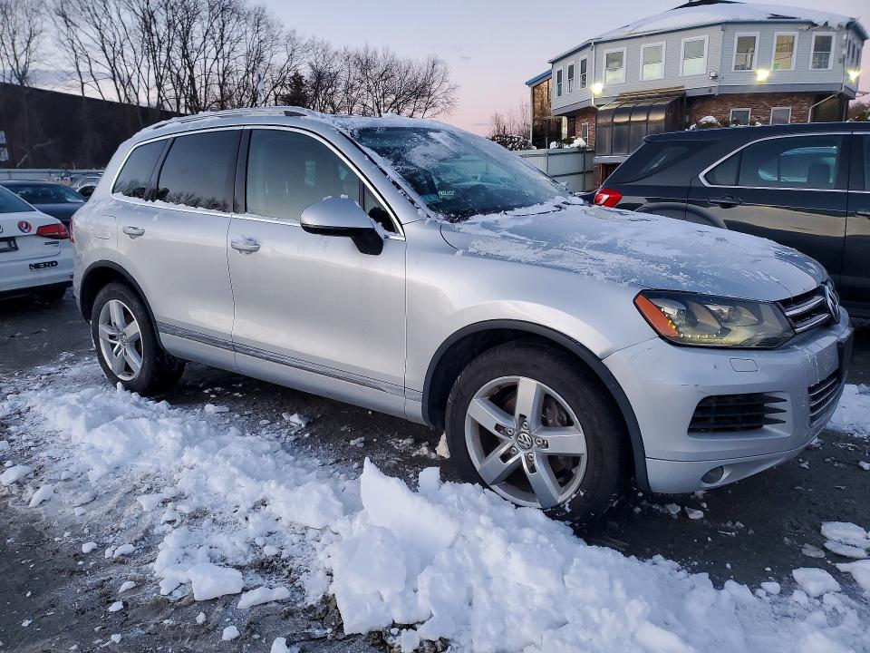 2012 Volkswagen Touareg