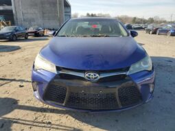 
										2015 Toyota Camry hybr full									