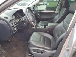 
										2014 Volkswagen Touareg full									