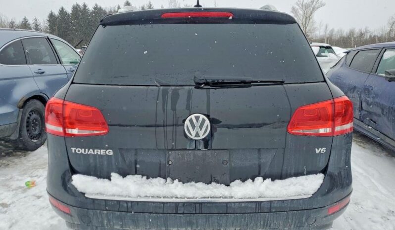 
								2013 Volkswagen Touareg full									