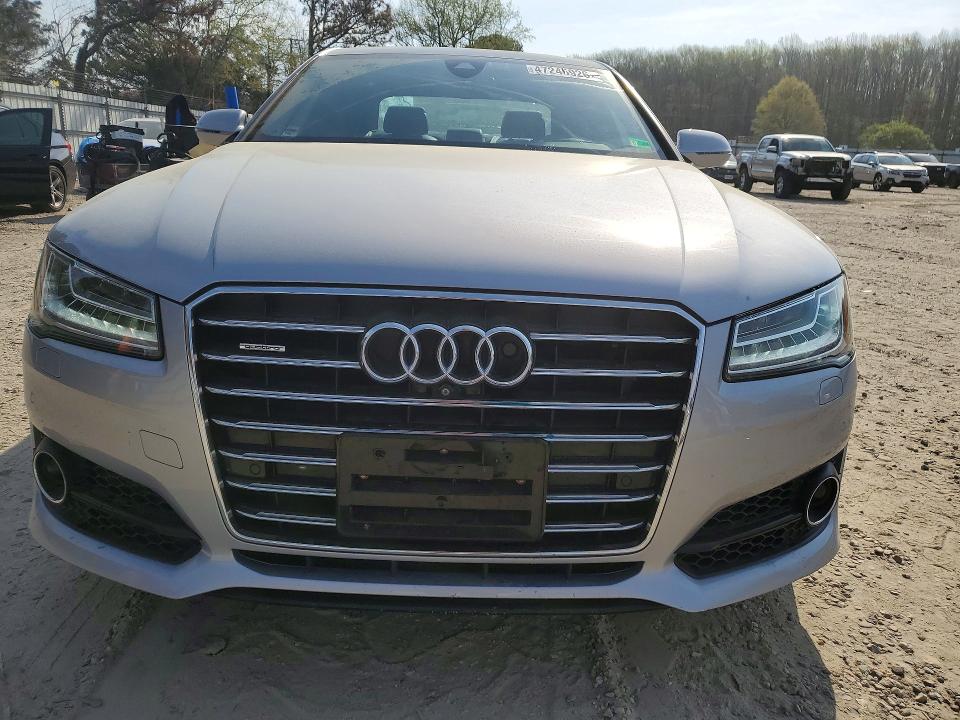 2016 Audi A8