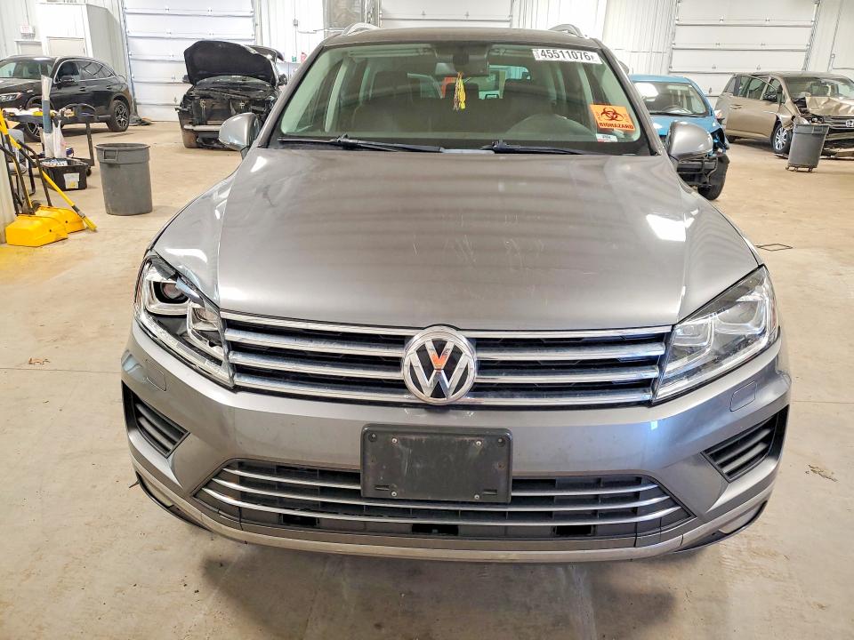 2016 Volkswagen Touareg