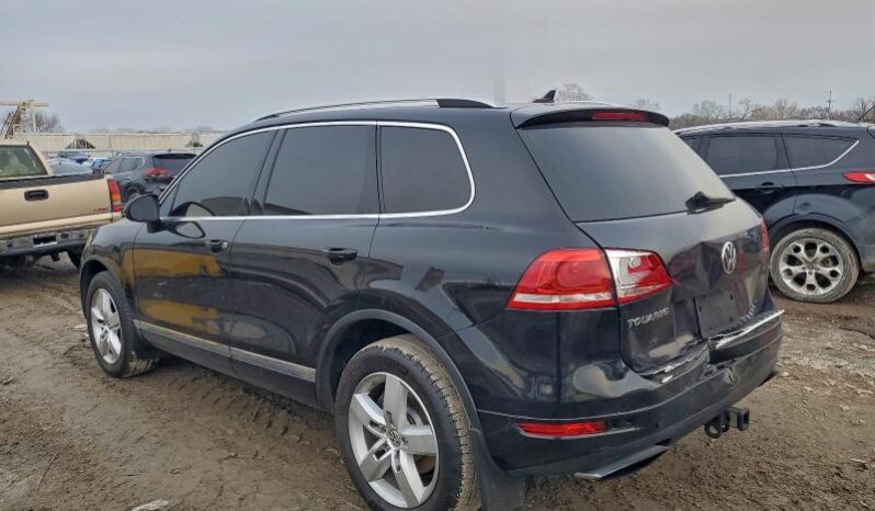 
								2014 Volkswagen Touareg full									