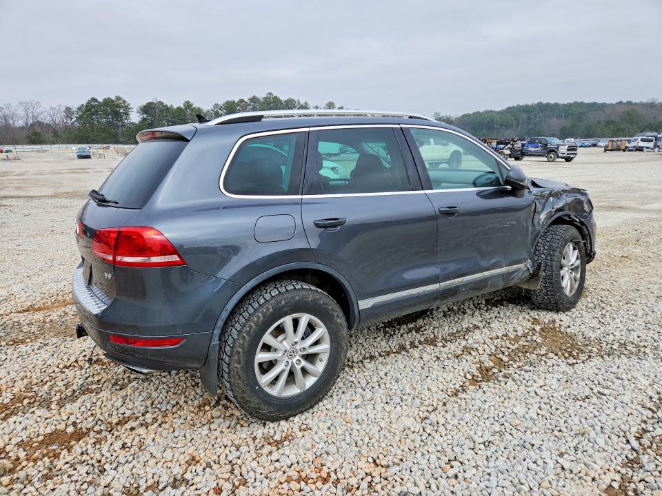 2014 Volkswagen Touareg