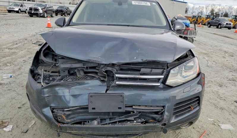 
								2012 Volkswagen Touareg full									