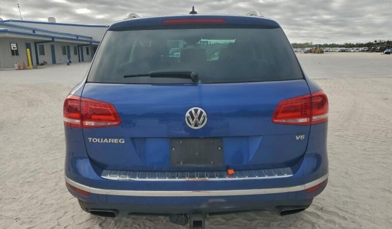 
								2016 Volkswagen Touareg full									