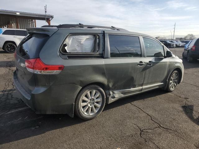 2012 Toyota Sienna xle
