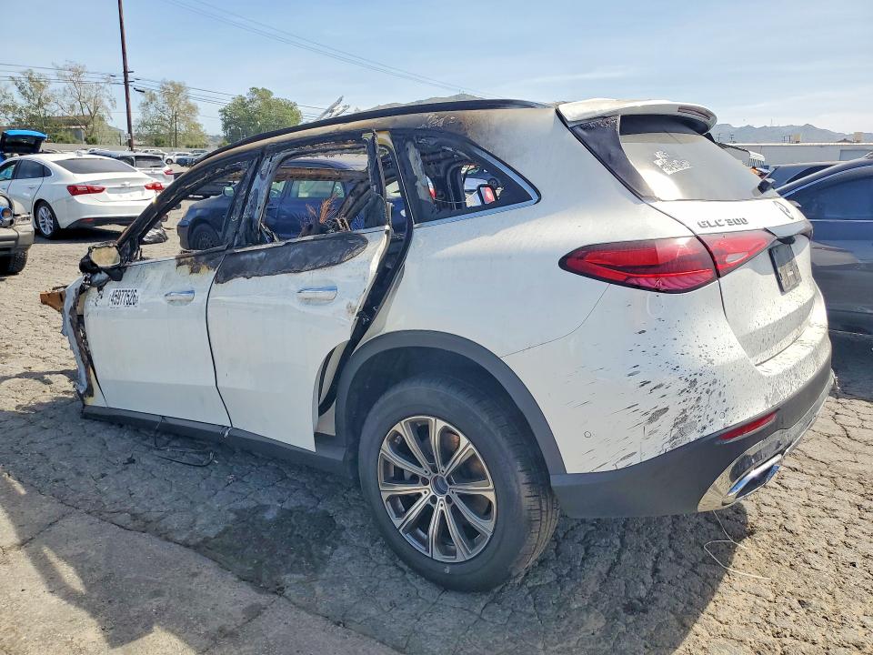 2024 Mercedes-benz Glc