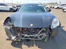 
										2011 Porsche Panamera full									