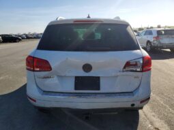 
										2013 Volkswagen Touareg full									