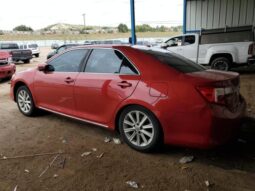 
										2012 Toyota Camry base full									