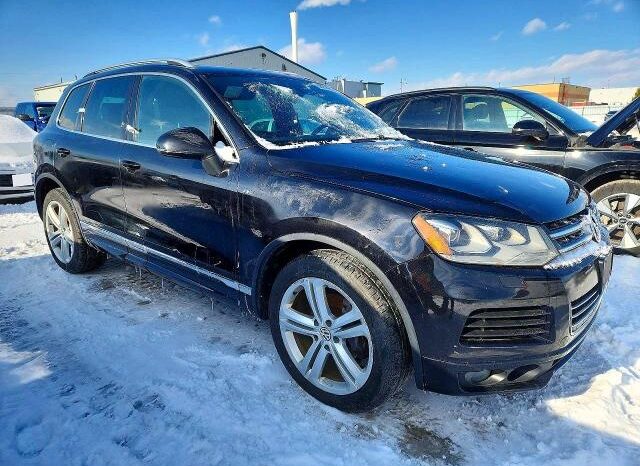 
								2014 Volkswagen Touareg full									