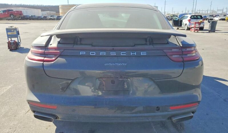 
								2017 Porsche Panamera full									