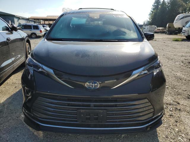 2021 Toyota Sienna