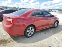 
										2012 Toyota Camry base full									