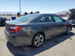 
										2012 Toyota Camry se full									
