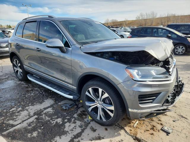 2017 Volkswagen Touareg