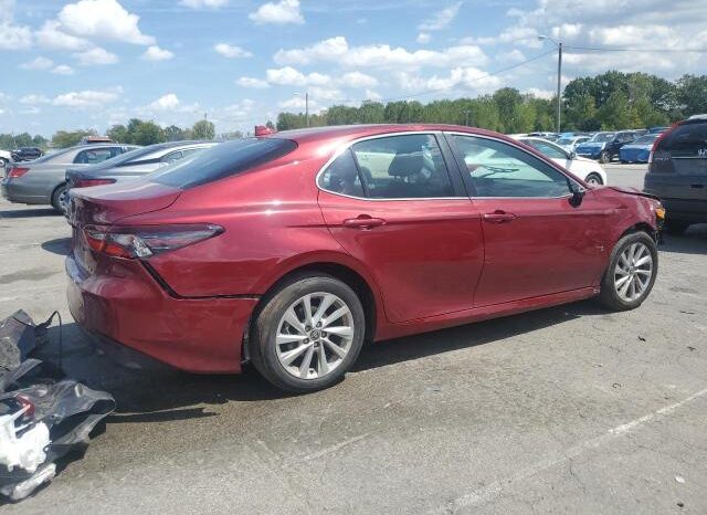 
								2021 Toyota Camry le full									