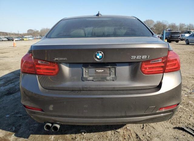
								2013 BMW 3 series full									