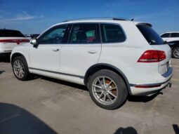 
										2017 Volkswagen Touareg full									