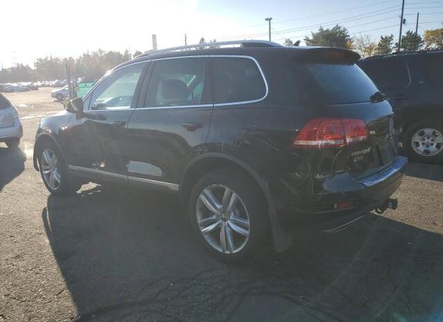 
								2014 Volkswagen Touareg full									