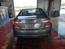 
										2014 Toyota Camry full									