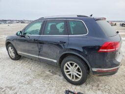 
										2016 Volkswagen Touareg full									