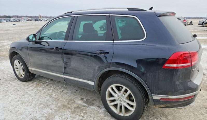 
								2016 Volkswagen Touareg full									