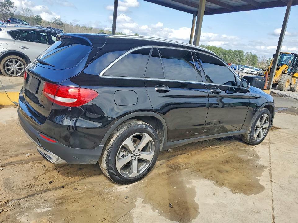 2017 Mercedes-benz Glc