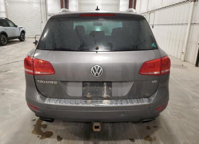 
								2012 Volkswagen Touareg full									