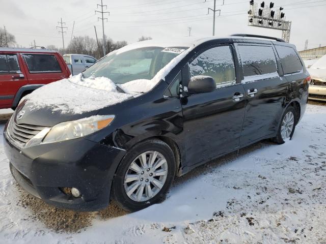 2013 Toyota Sienna xle