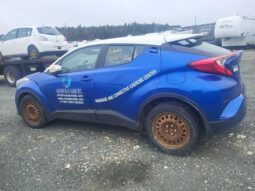 
										2018 Toyota C-hr full									