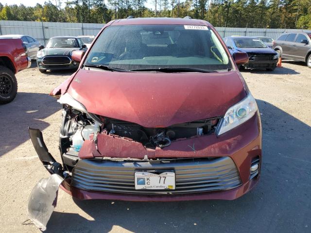 2020 Toyota Sienna xle