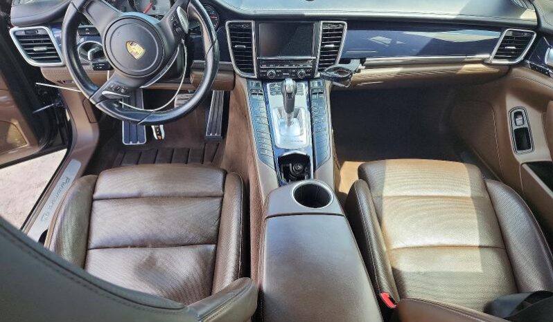 
								2016 Porsche Panamera full									
