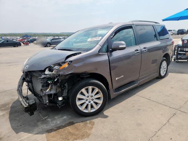 2016 Toyota Sienna