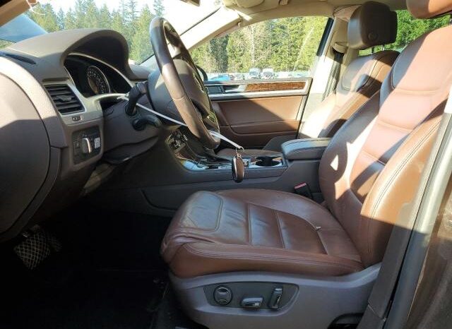 
								2013 Volkswagen Touareg full									