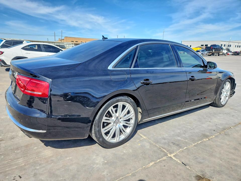 2013 Audi A8