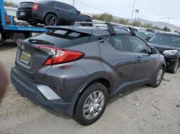
										2021 Toyota C-hr full									