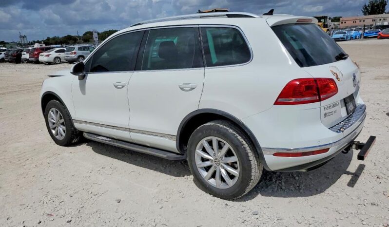 
								2017 Volkswagen Touareg full									