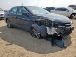 
										2017 Toyota Camry le full									