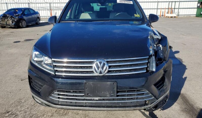 
								2017 Volkswagen Touareg full									