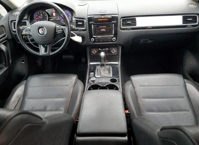 
								2013 Volkswagen Touareg full									
