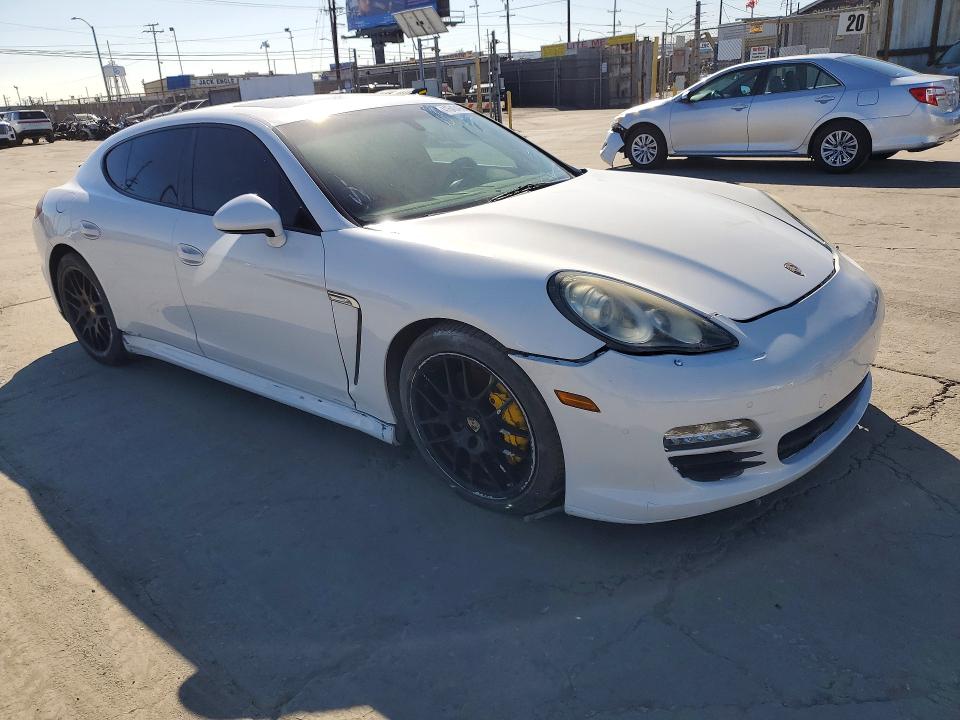 2012 Porsche Panamera
