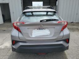 
										2018 Toyota C-hr full									