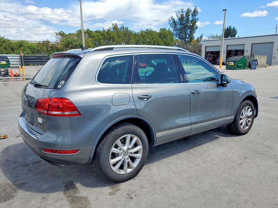 2014 Volkswagen Touareg