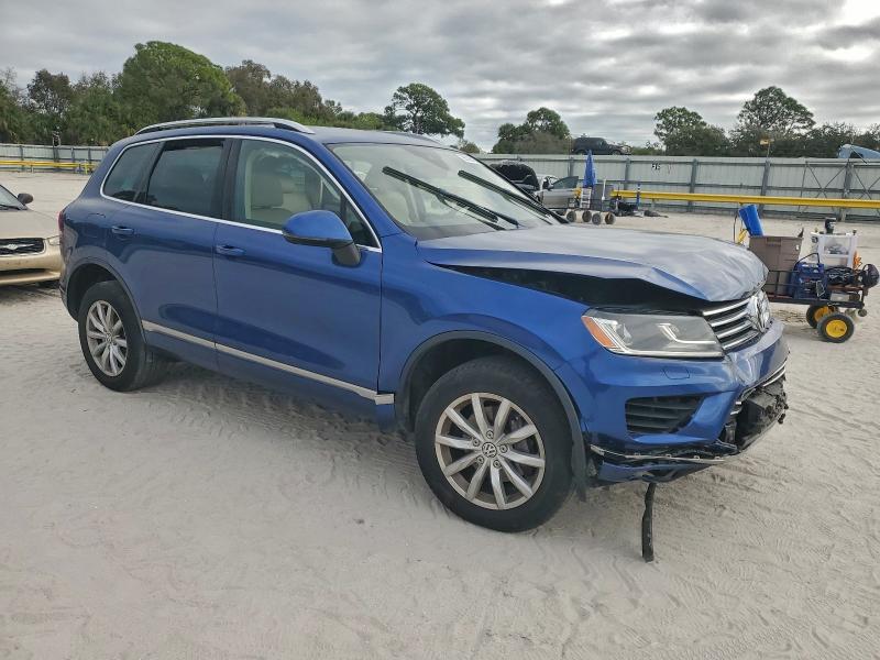 2016 Volkswagen Touareg