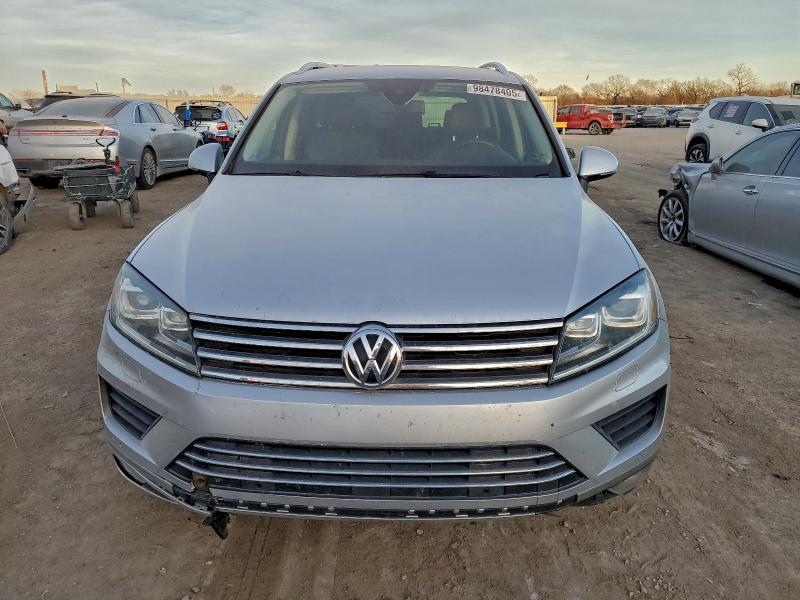 2016 Volkswagen Touareg
