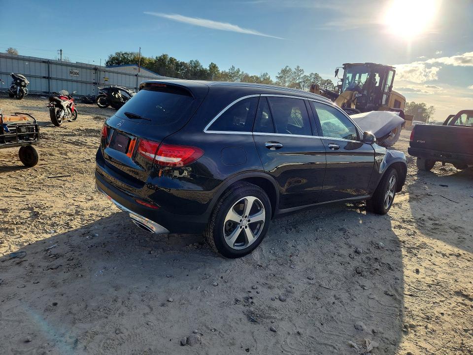 2017 Mercedes-benz Glc