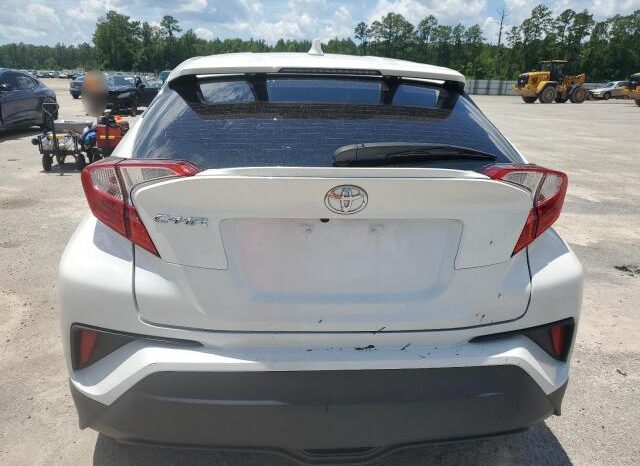 
								2021 Toyota C-hr full									