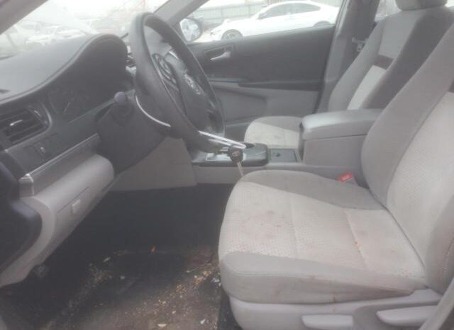 
								2012 Toyota Camry full									